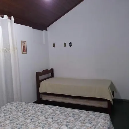 Casa completa em Peró!-2