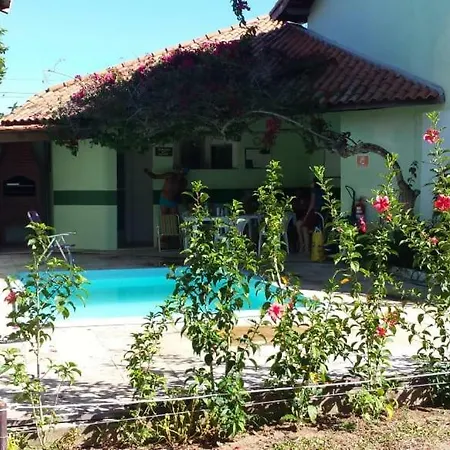 Casa completa em Peró!-3